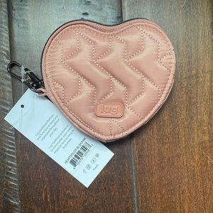Lug Heartpouch